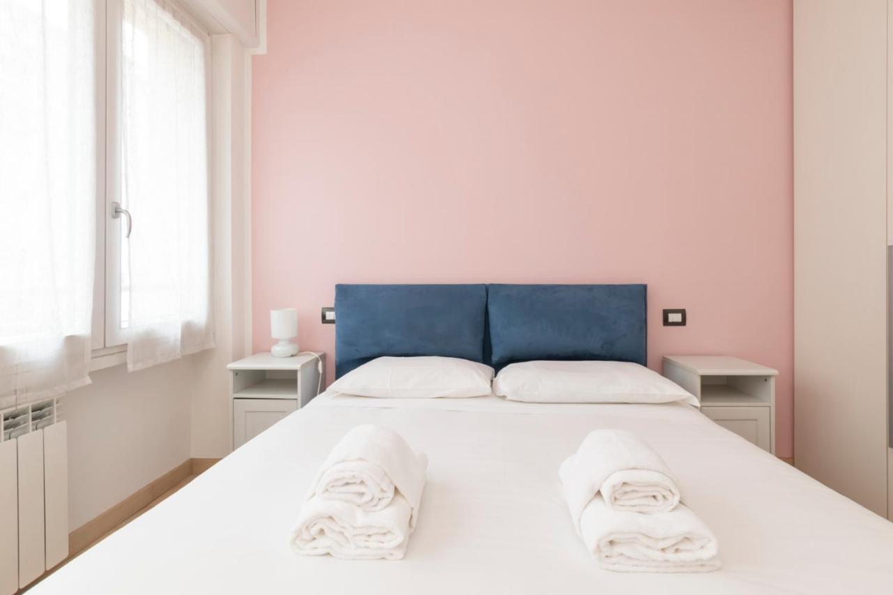 Luxury Apartment Near Bocconi Zamenhof 7 Milánó Kültér fotó