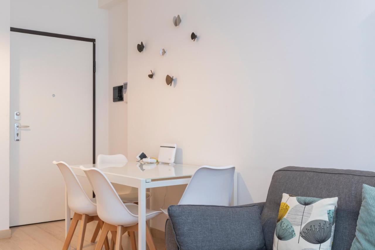 Luxury Apartment Near Bocconi Zamenhof 7 Milánó Kültér fotó